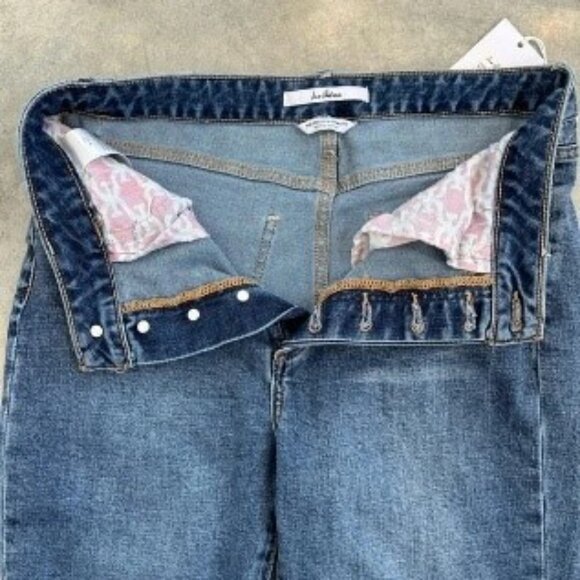 ✨2X HP✨NWT Sam Edelman Stiletto High Rise Straight Raw Edge Hem Jeans - Size 4 - Picture 3 of 13